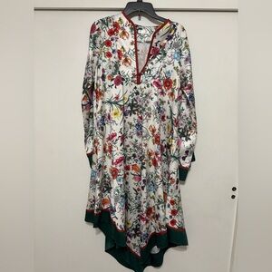 Women’s multi color floral white dress with green trim size Large